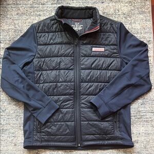 Vineyard Vines men’s zip up puffer jacket